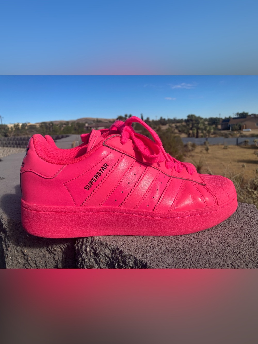 adidas Superstar Women's Sneakers - Neon Pink